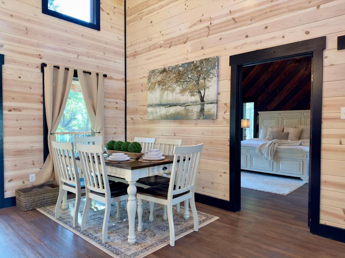 New Luxury Cabin, Hot Tub, Forest Views,Hotel Style Amenities Broken Bow Luaran gambar