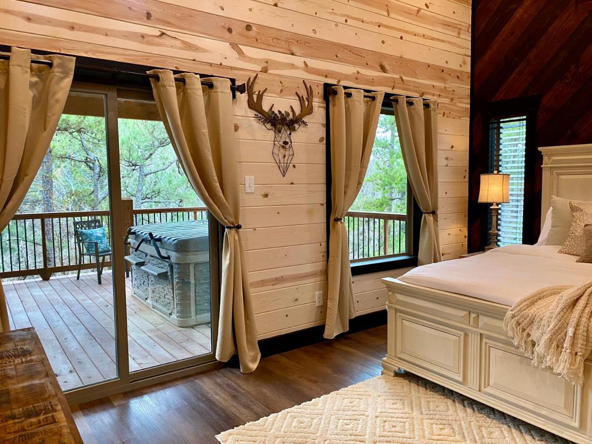 New Luxury Cabin, Hot Tub, Forest Views,Hotel Style Amenities Broken Bow Luaran gambar