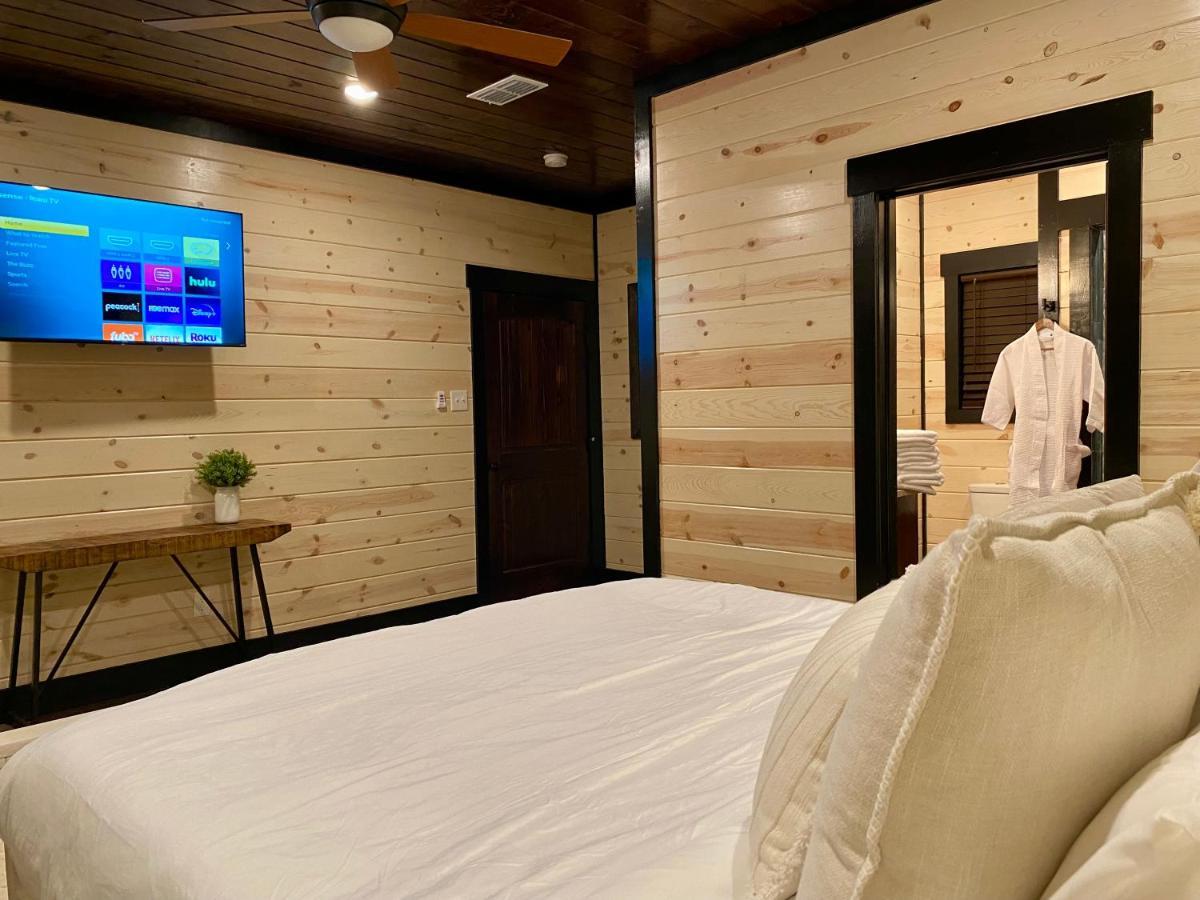 New Luxury Cabin, Hot Tub, Forest Views,Hotel Style Amenities Broken Bow Luaran gambar