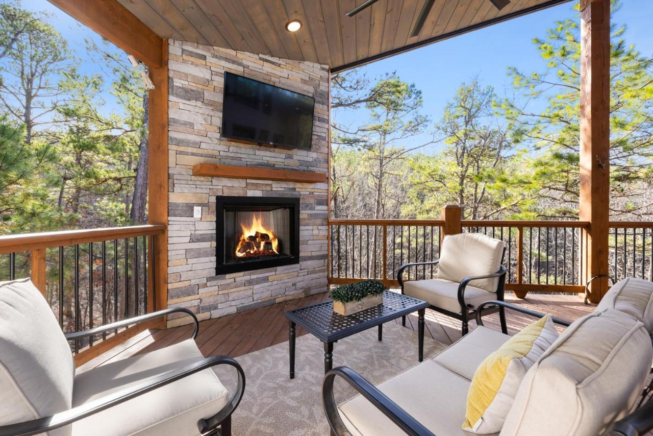 New Luxury Cabin, Hot Tub, Forest Views,Hotel Style Amenities Broken Bow Luaran gambar