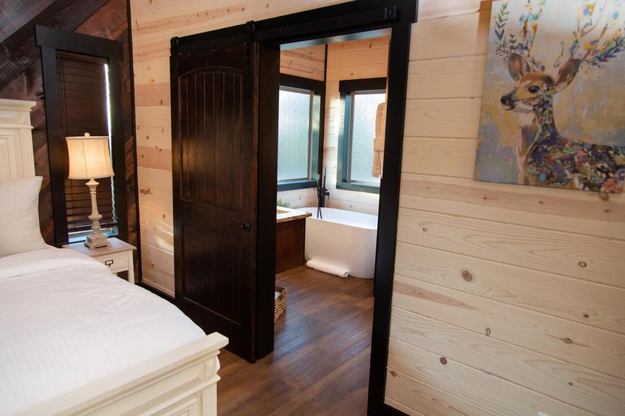 New Luxury Cabin, Hot Tub, Forest Views,Hotel Style Amenities Broken Bow Luaran gambar