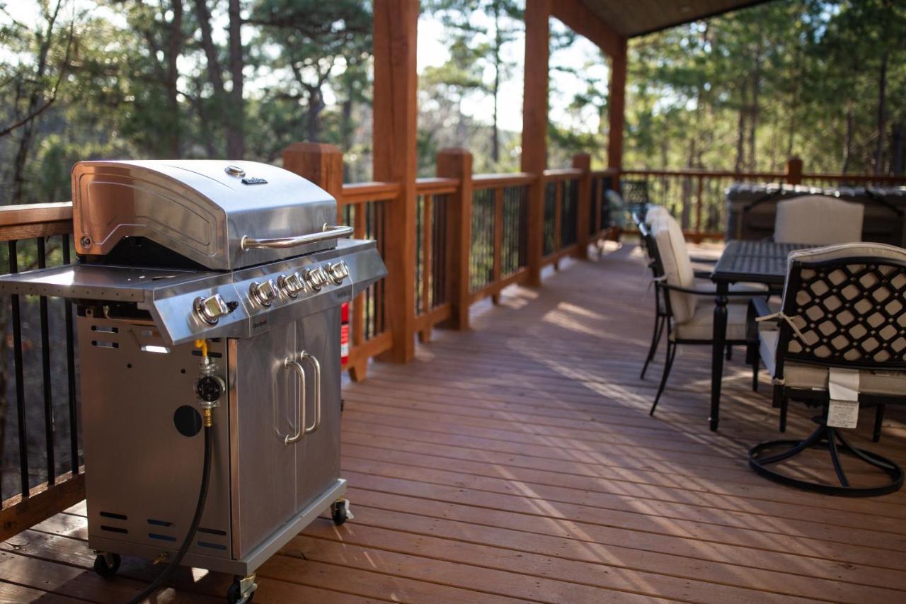 New Luxury Cabin, Hot Tub, Forest Views,Hotel Style Amenities Broken Bow Luaran gambar